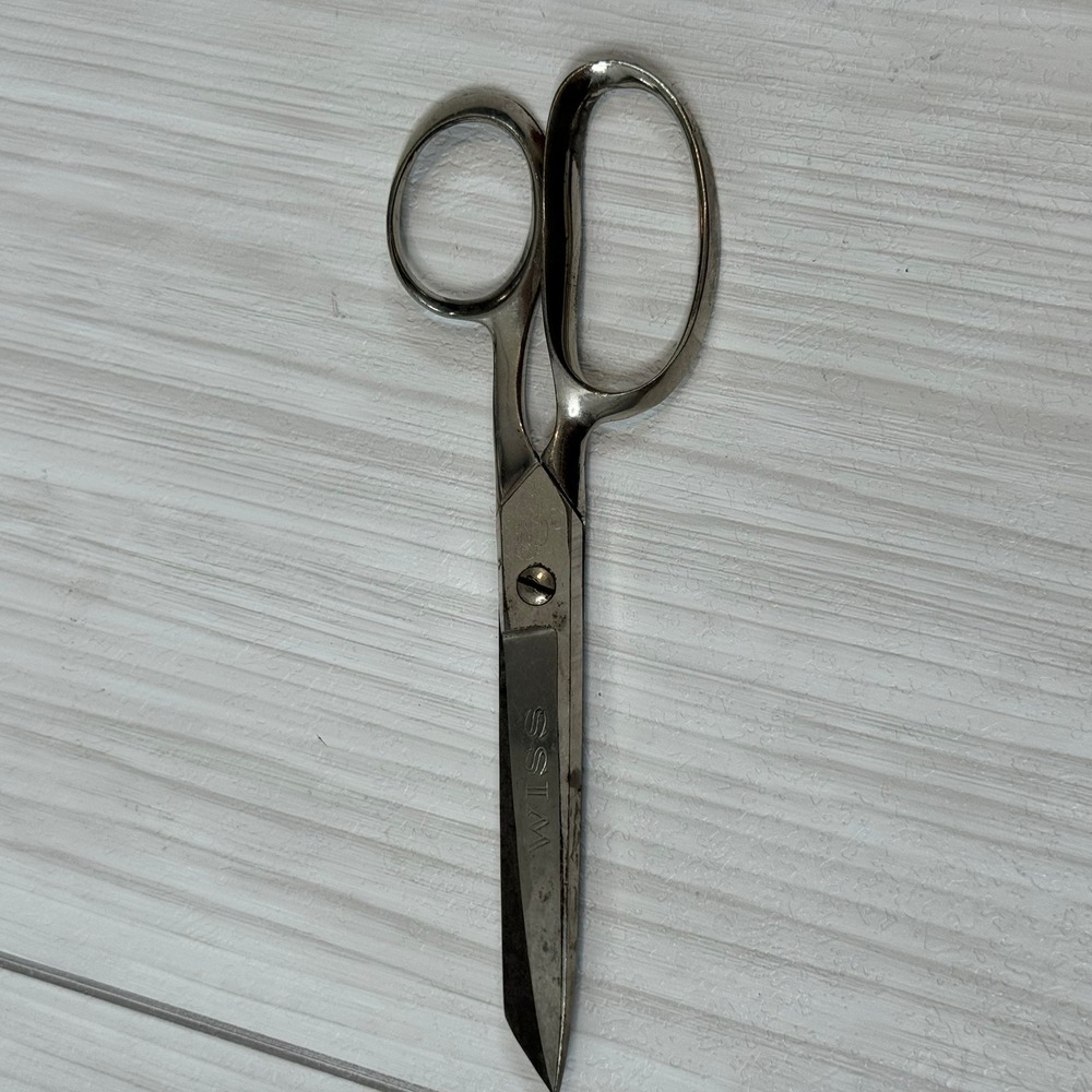 Vintage Wiss Steelforged #136 1/2 Scissors Industrial Tailor Shears Patina Rusty